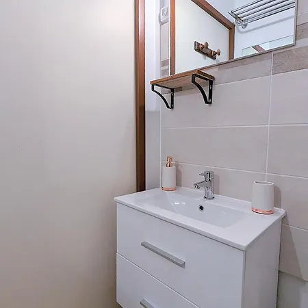 Au Calme + Parking 公寓 阿格德