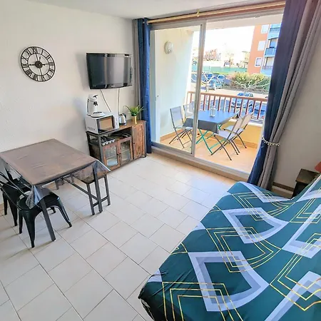 Au Calme + Parking 阿格德