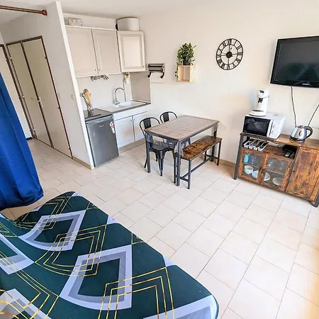 Au Calme + Parking *