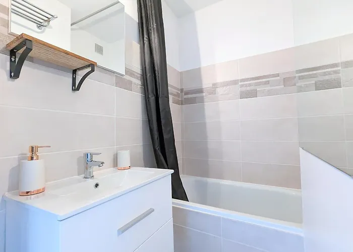 Appartement Au Calme + Parking