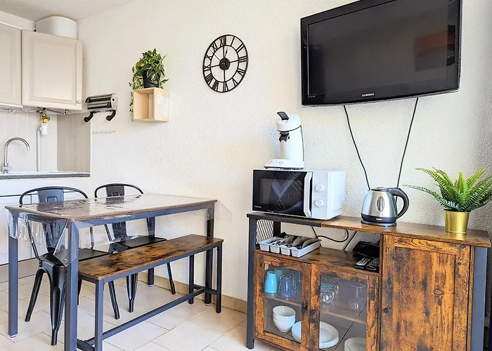 Au Calme + Parking Appartement *