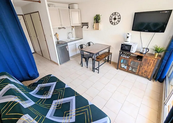 Au Calme + Parking *