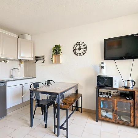 Appartement Au Calme + Parking Agde