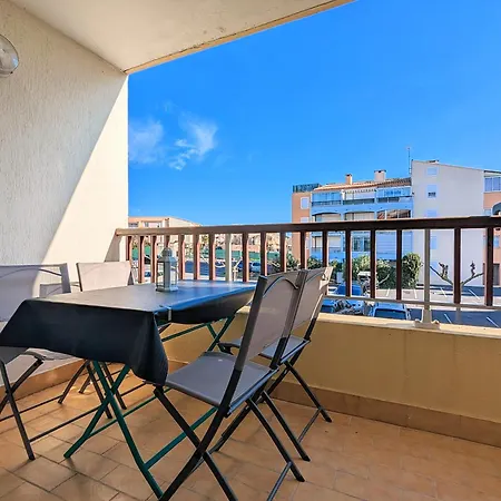 Au Calme + Parking Appartement