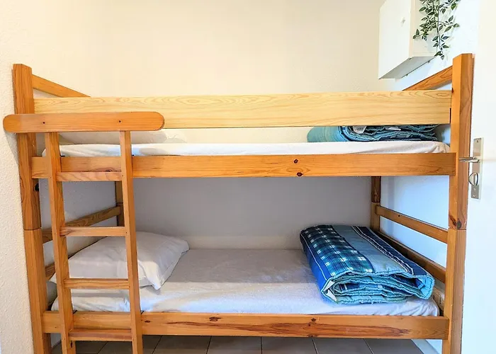 Au Calme + Parking * アグド